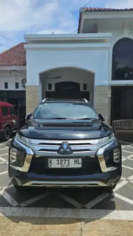 Pajero Hitam 2022 (Murah)