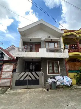 Dijual cepat rumah di taman harapan baru