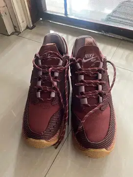 NIKE AIR FORCE 1 WILD
