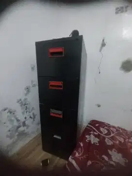 Lemari arsip besi filing cabinet loker mulus baru dcat oven