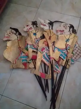 Dijual wayang kulit punokawan