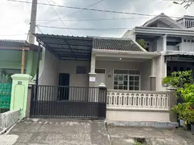 DISEWAKAN RUMAH PRIBADI