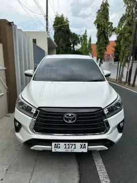 Innova Reborn 2.4 V Diesel Matic 2022