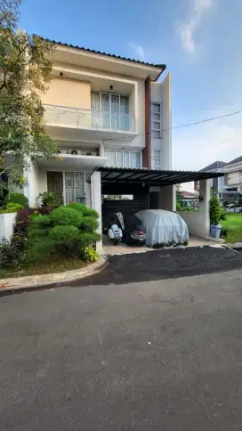 Rumah cluster bebas banjir Duta Garden