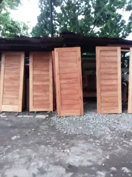 Redi stok pintu kusen dan jendela