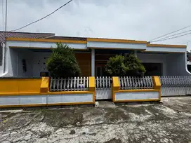 Rumah pribadi kawasan wisata cipanas