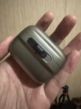 ESR case Pulse Airpods Pro 2 - Titanium