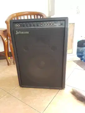 Ampli keyboard Johnson 12 inch 100 watt