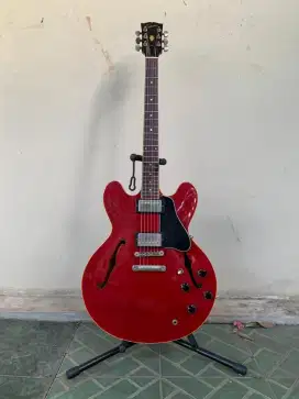 Gitar elektrik Gibson Es 335