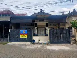 Disewakan Rumah OneGate Satpam-CCTV 24 jam