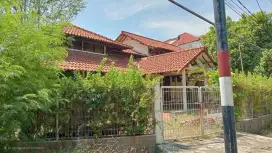 SALE RUMAH PINGGIR JALAN DARMO PERMAI TIMUR