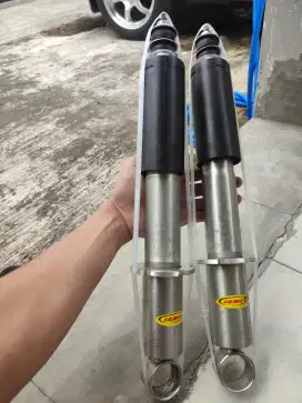 Shockbreaker belakang innova standar/ceper MERK JAMEX