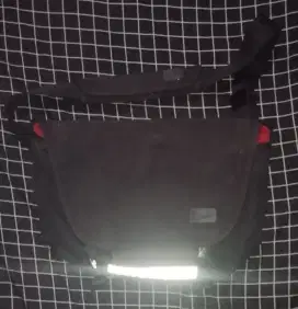 Tas slempang Clumpler