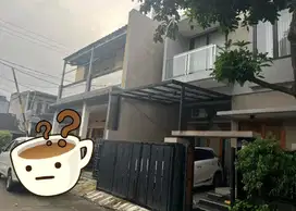 Jual Cepat Rumah 3 Lantai