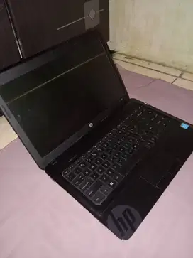 Laptop HP 1000 Notebook PC