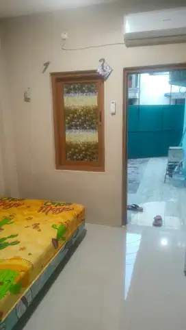 Kost BEBAS campur dan Private ( Texas ) di Budi luhur