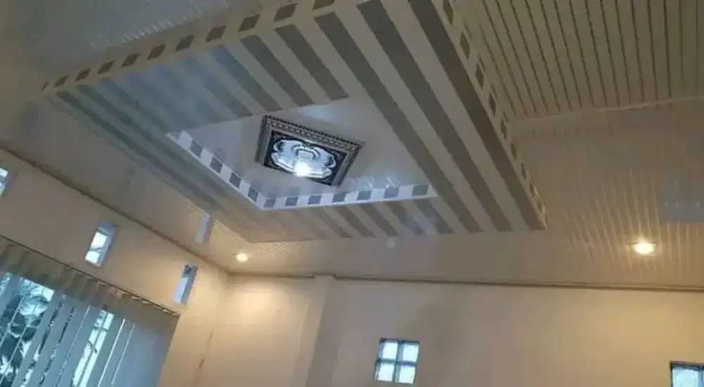 Menerima pemasangan dan eceran palfon pvc murah barang berkualitas