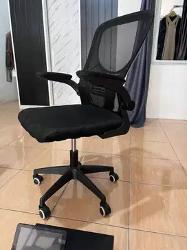 Kursi kantor informa 500K