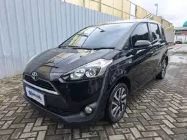 Pajak Panjang - Toyota Sienta 1.5 V Bensin-AT 2017