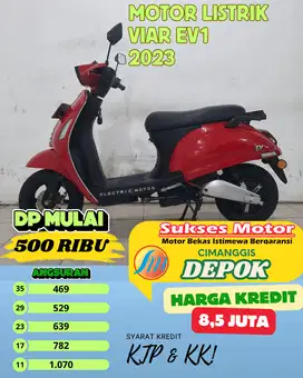 MOTOR LISTRIK VIAR EV1 TAHUN 2023 merah baterai cas cash / kredit bisa