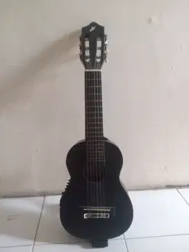 Guitalele yamaha 6 senar