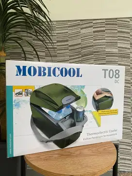 Kulkas Mobil Portable Mobicool T08