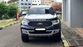 ford everest titanium 4x4 awd matic 2022 pakai 2024 biru pajak panjang