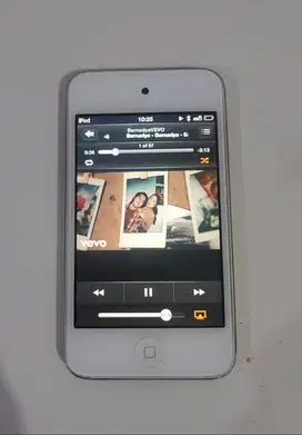 Jual Ipod Touch Gen 4 8Gb, normal, antik