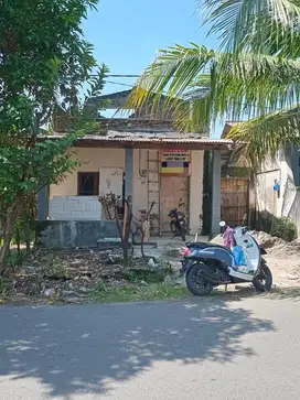 jual murah rumah  d Jombang bagus untuk usaha ,rumah hunian