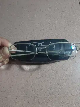 Kacamata Baca MontBlanc