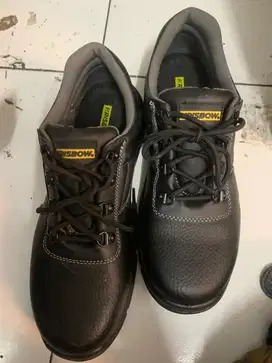 Sepatu krisbow argon 4