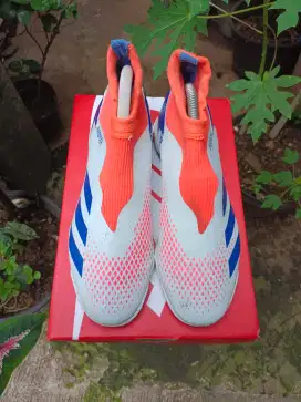 SEPATU FUTSAL / MINI SOCCER