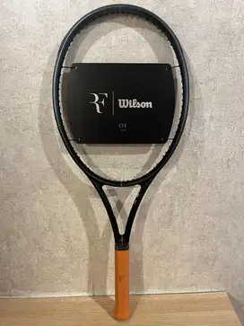 Raket Tenis Wilson RF 01 98/300 Baru Ori Termurah