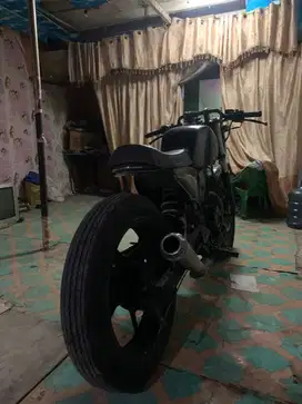 MOTOR YAMAHA BYSON CUSTOM CAFE RACER BRAT CAFE