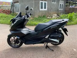 D jual honda pcx tahun 2021