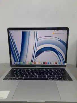 Macbook pro 2019 (8/128gb)