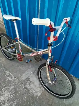 Bmx huffy keren old school ada no serinya kuat dan kokoh no kaleng2
