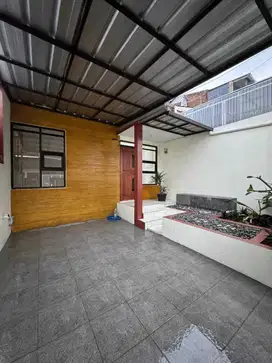 Rumah Cantik Asri Siap Huni di Pesona Cihanjuang