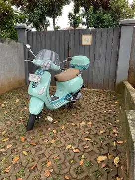 Jual vespa lx batik limited edition