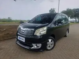 Toyota Nav1 2.0 V Bensin Automatic 2013 LNS