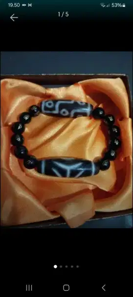 Gelang batu tibet