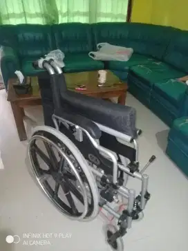 Di jual kursi roda Gea