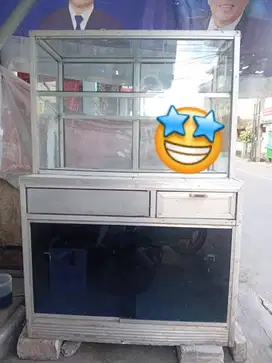 Etalase second murah serbaguna