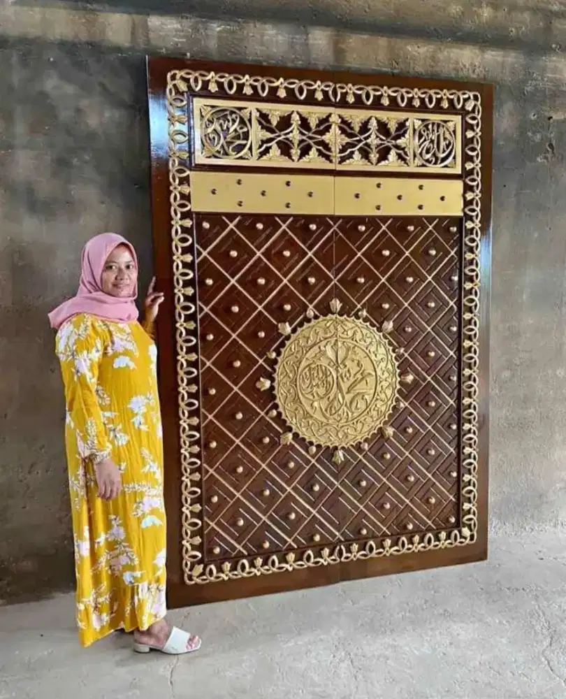 pintu masjid Nabawi