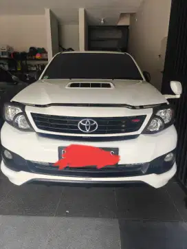 di jual Fortuner trd 2015