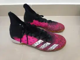 Sepatu Futsal Adidas Freak
