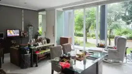 Rumah hook semi furnished Discovery Bintaro Jaya