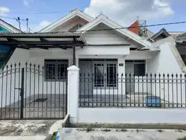 DIJUAL : rumah di Pondok Candra Indah Sidoarjo