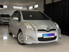 FACELIFT TOYOTA YARIS 1.5 E AT 2012 SILVER