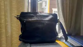 Tas second kulit